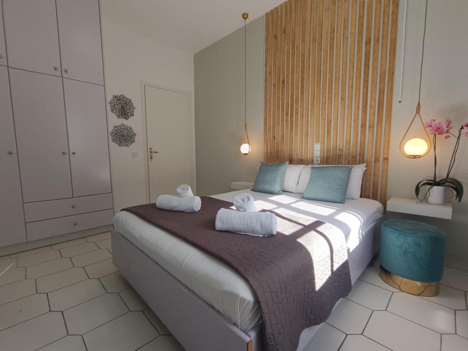 Philippos Apartments Ахарави Екстериор снимка