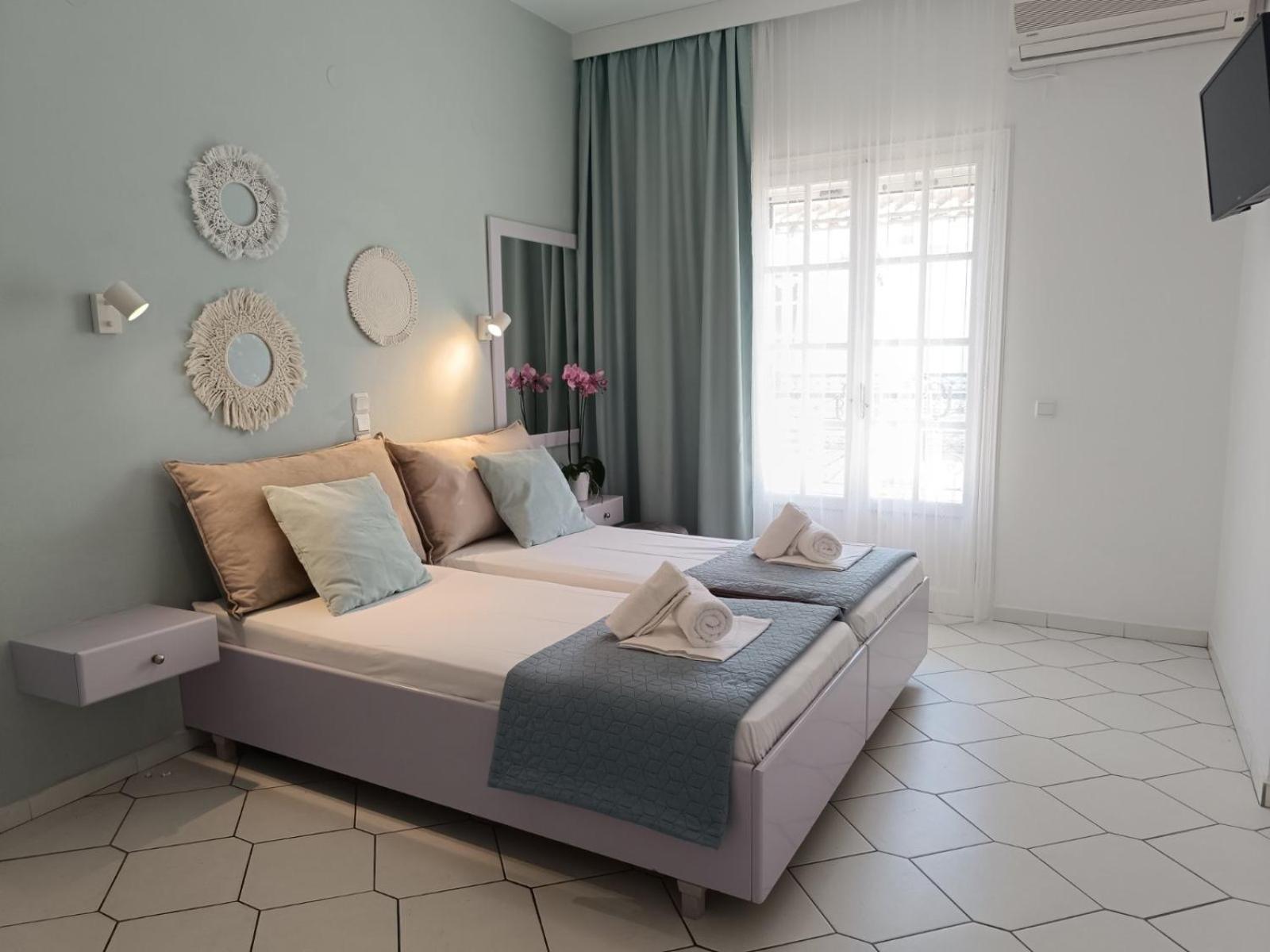 Philippos Apartments Ахарави Екстериор снимка