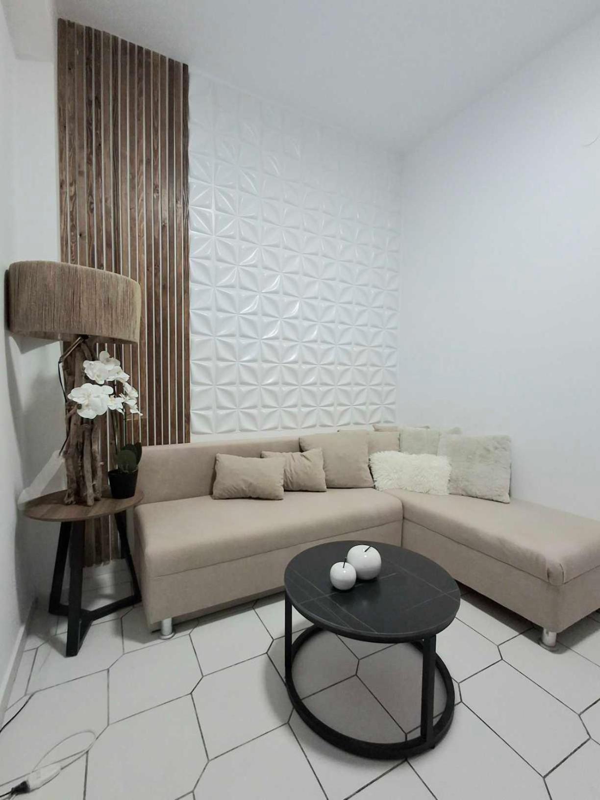 Philippos Apartments Ахарави Екстериор снимка
